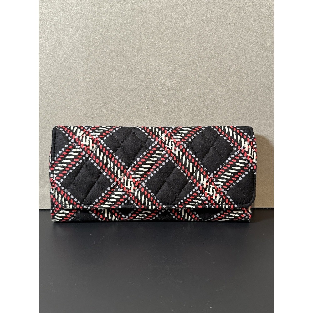 vera bradley‎ wallet magnetic closure